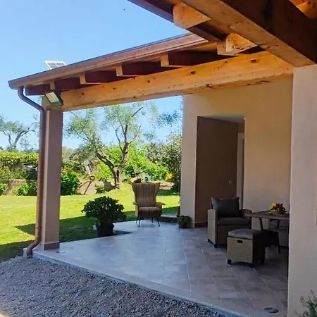 With Garden Nyaraló Arzachena